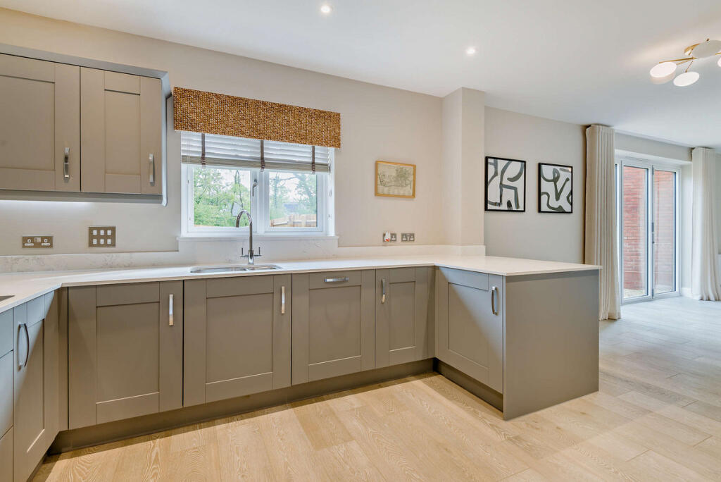 Clover Hill Way, Barrow Gurney, BS48 photo 2