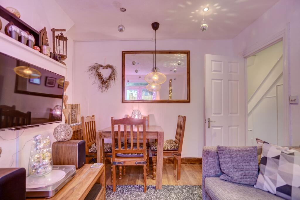 House in Brighton, Portslade Village - More