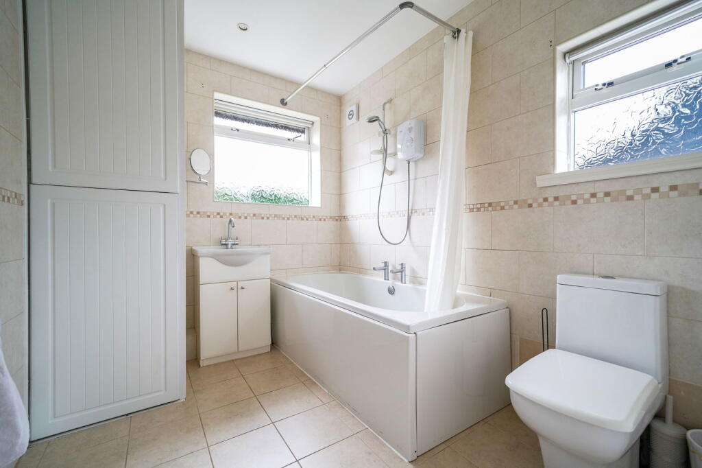 Additional image 17 of Tanworth Lane, Shirley