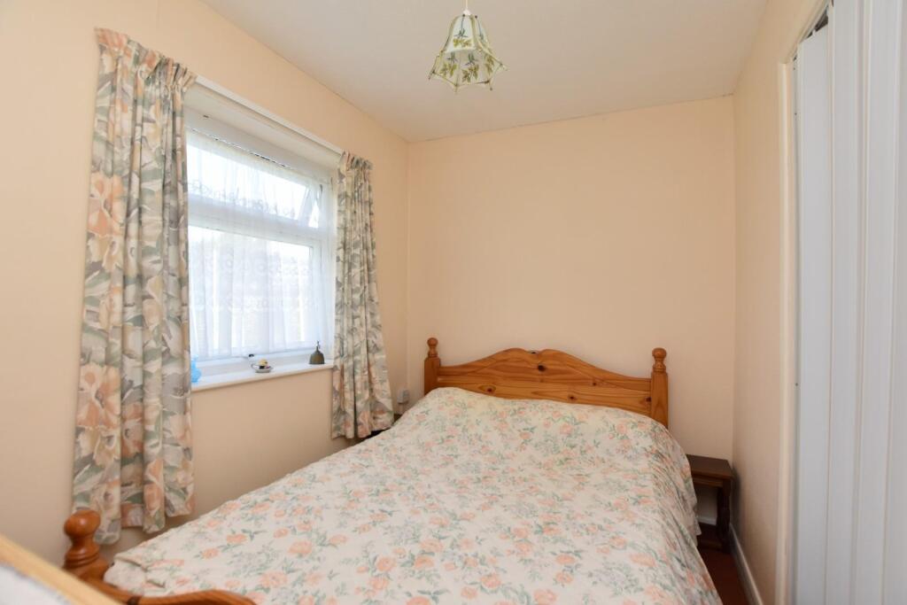 House in Folkestone and Hythe, Lade, Lydd - More
