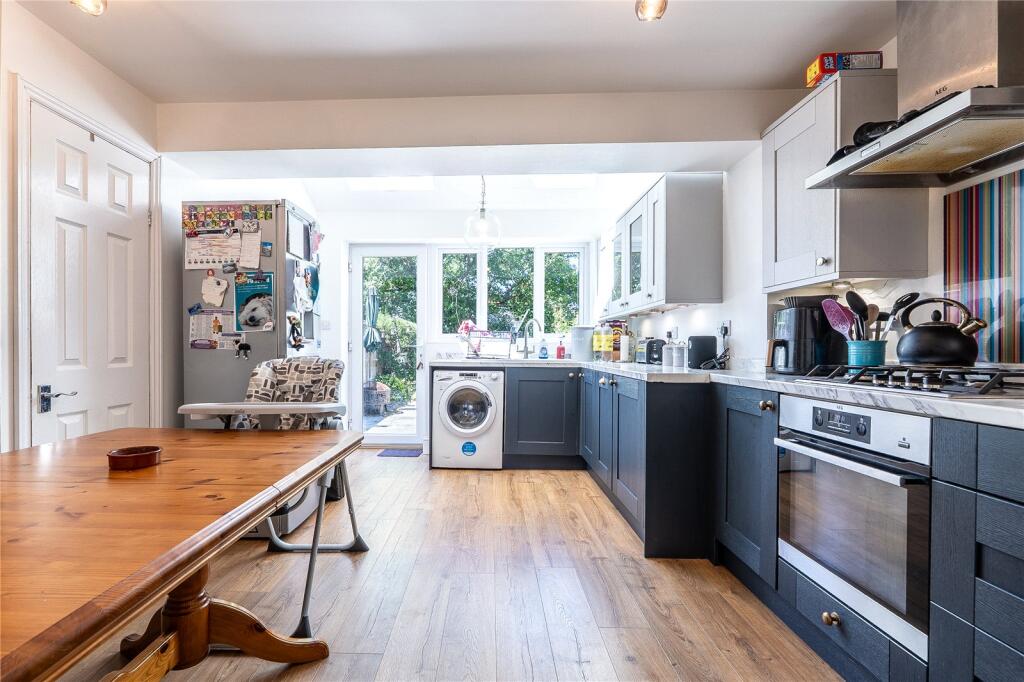 Main image of property: Freeman Road, Didcot, Oxfordshire, OX11