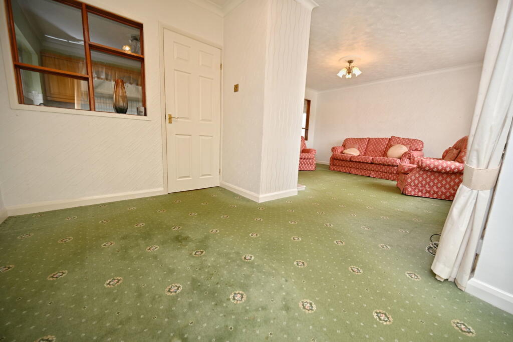 House in Barnsley, Barugh Green - View 6