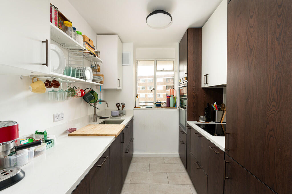 Apartment in London - View 4
