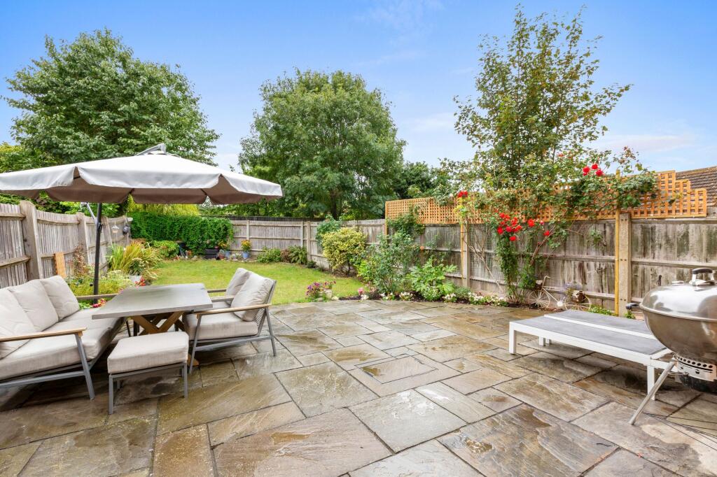 House in Hemel Hempstead - View 3