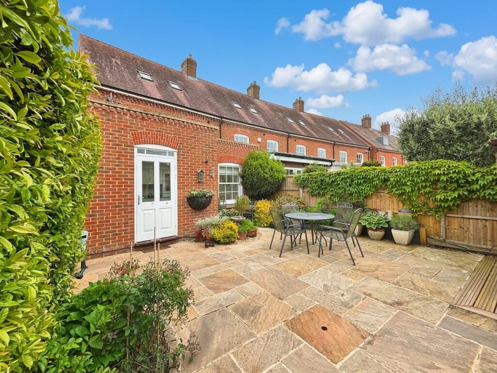 Buttercup Close, Salisbury, SP2 photo 4