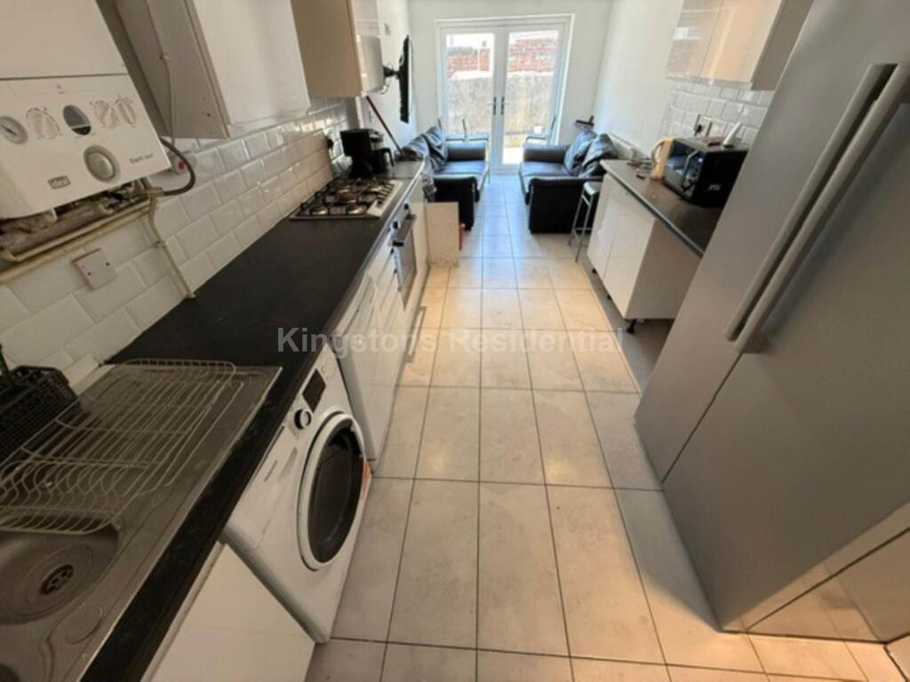 House in Cardiff - View 3