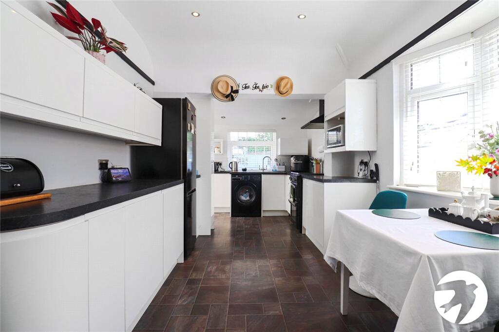 House in London - View 3