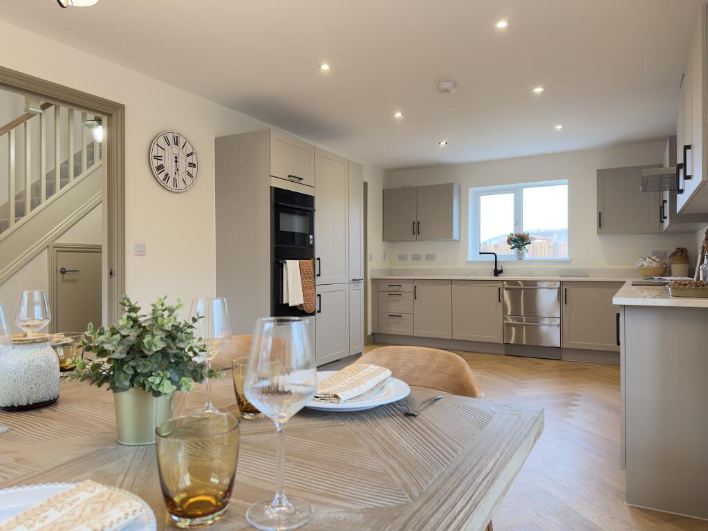 St. Margarets Drive, GL20 photo 4