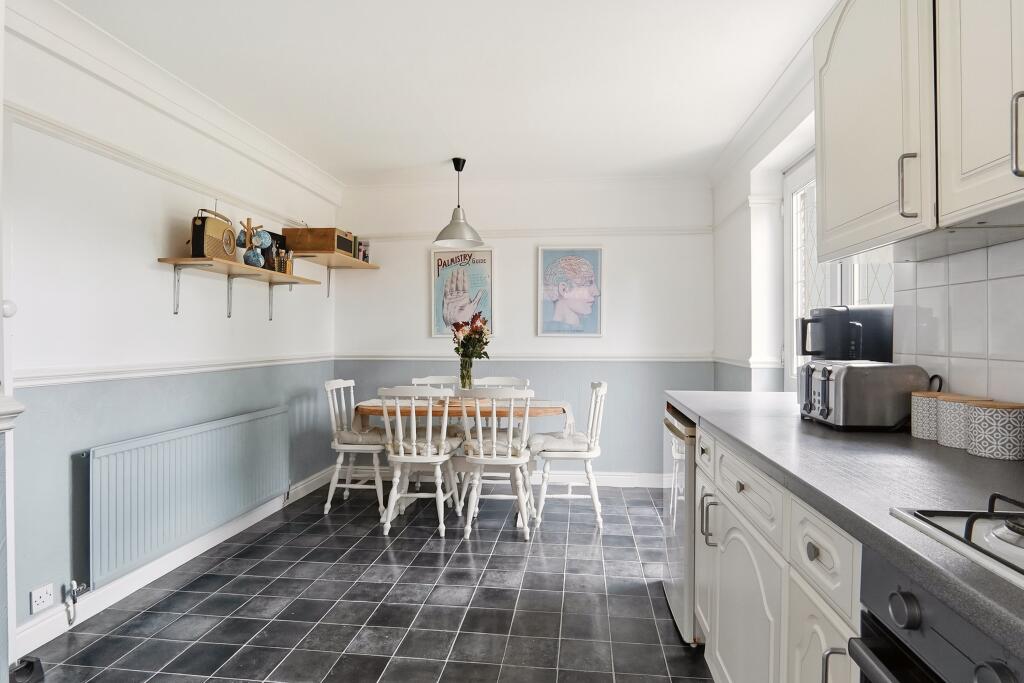 House in Doncaster - View 5