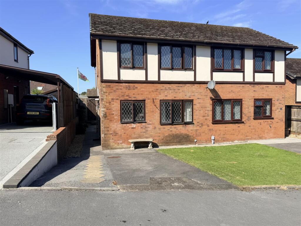 Main image of property: Rhodfa Brynrhos, Glanamman, Ammanford