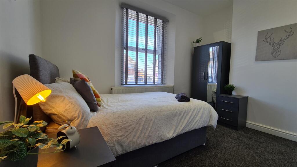 Additional image 8 of Rood End Road, Oldbury, Birmingham