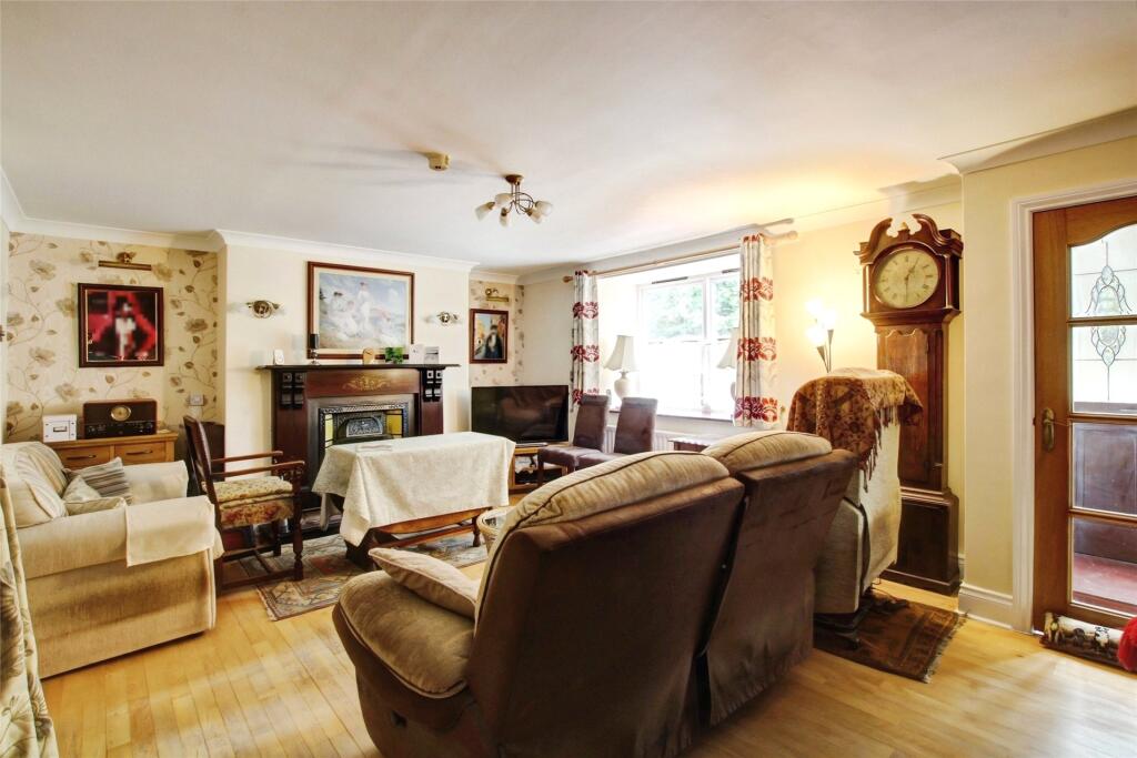 Apartment in Durham - View 3