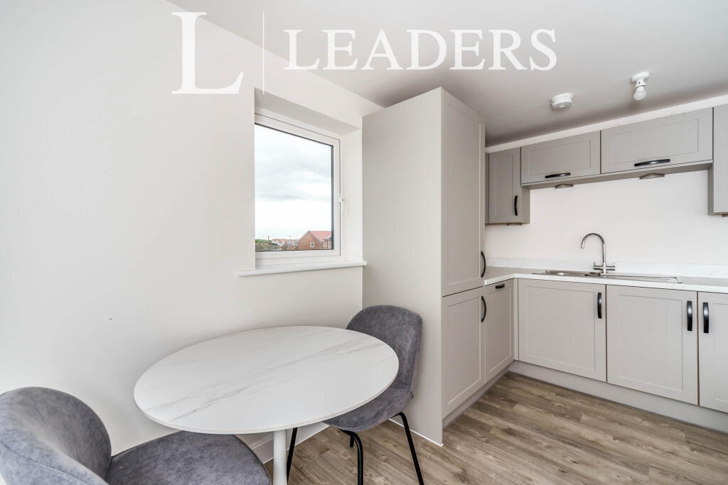 Apartment in Houghton Conquest, Central Bedfordshire - View 4
