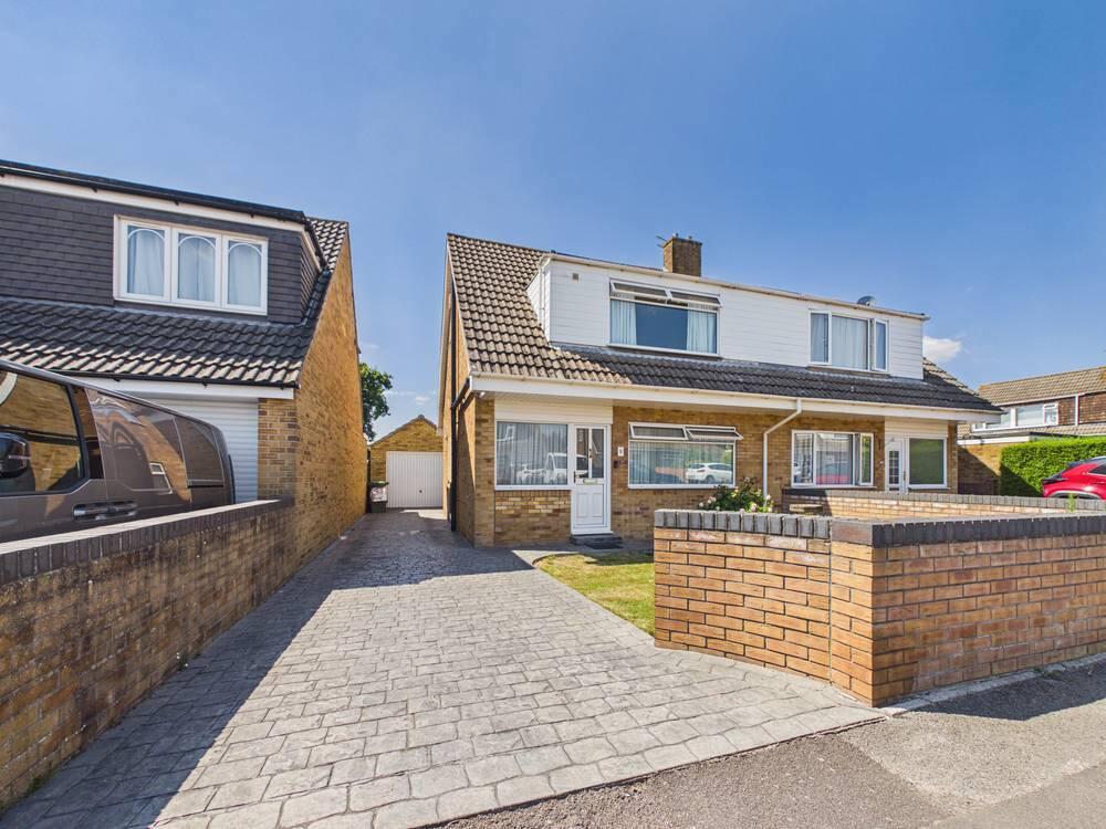Main image of property: Standish Avenue, Stoke Lodge, Bristol, South Gloucestershire, BS34
