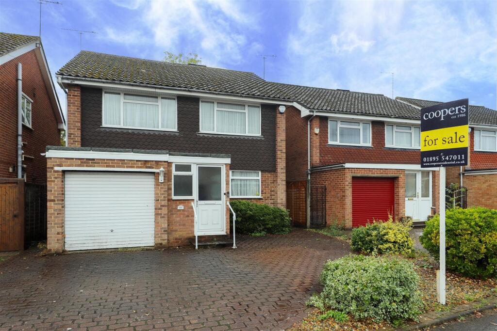 4-bed detached on Boniface Road, Ickenham, UB10, £750,000