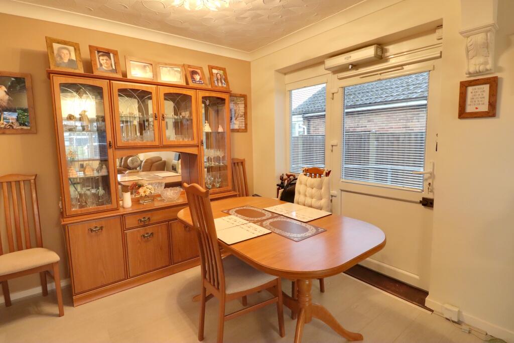 Sutton Road, Cowplain photo 3