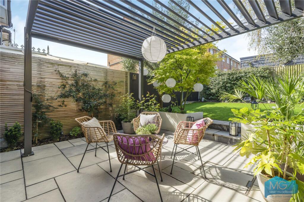 House in London - View 5