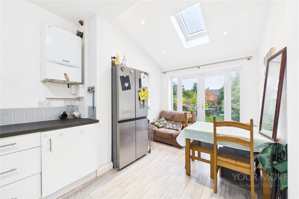 House in Northampton, West Northamptonshire - View 5
