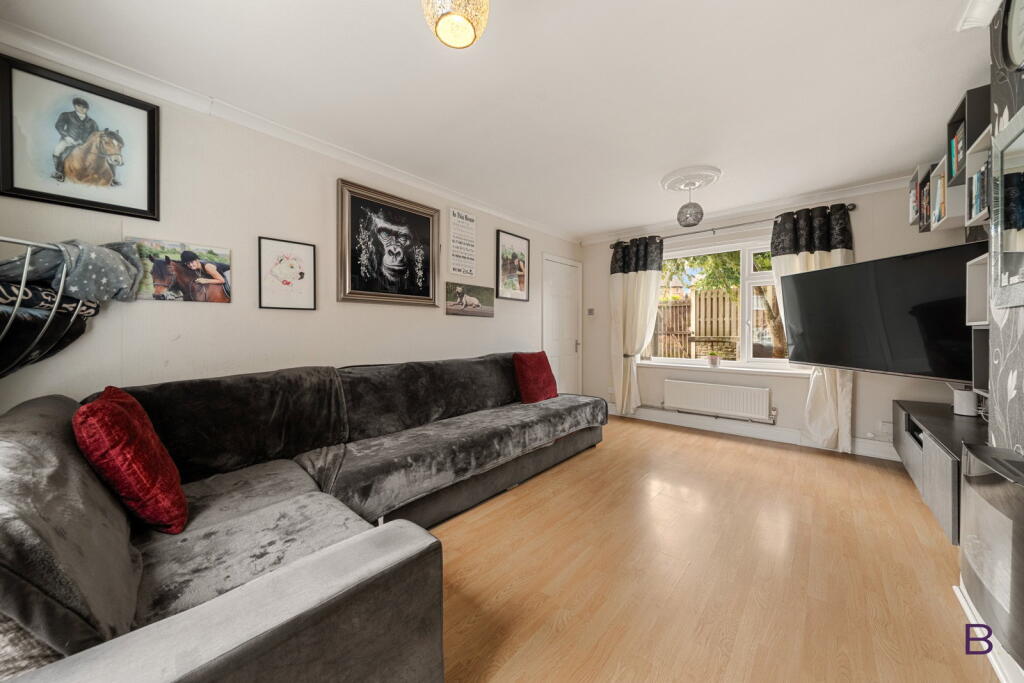 House in Bradford - View 4