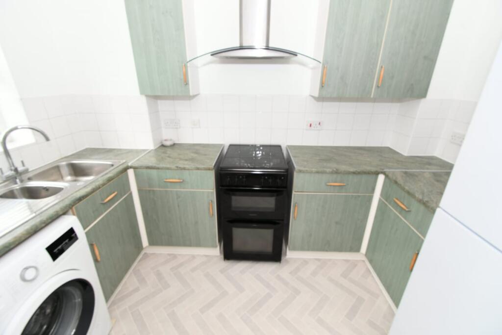 Apartment in London - View 2