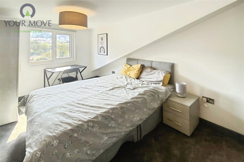 Main image of property: South Street, Keighley, West Yorkshire, BD21