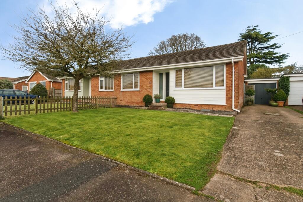 Main image of property: Lincoln Close, Feniton, Honiton, Devon, EX14