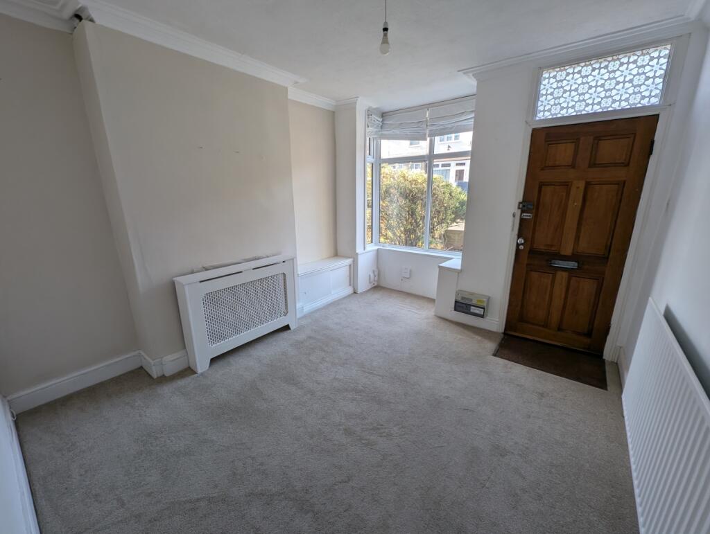 House in Birmingham, Cotteridge - View 2