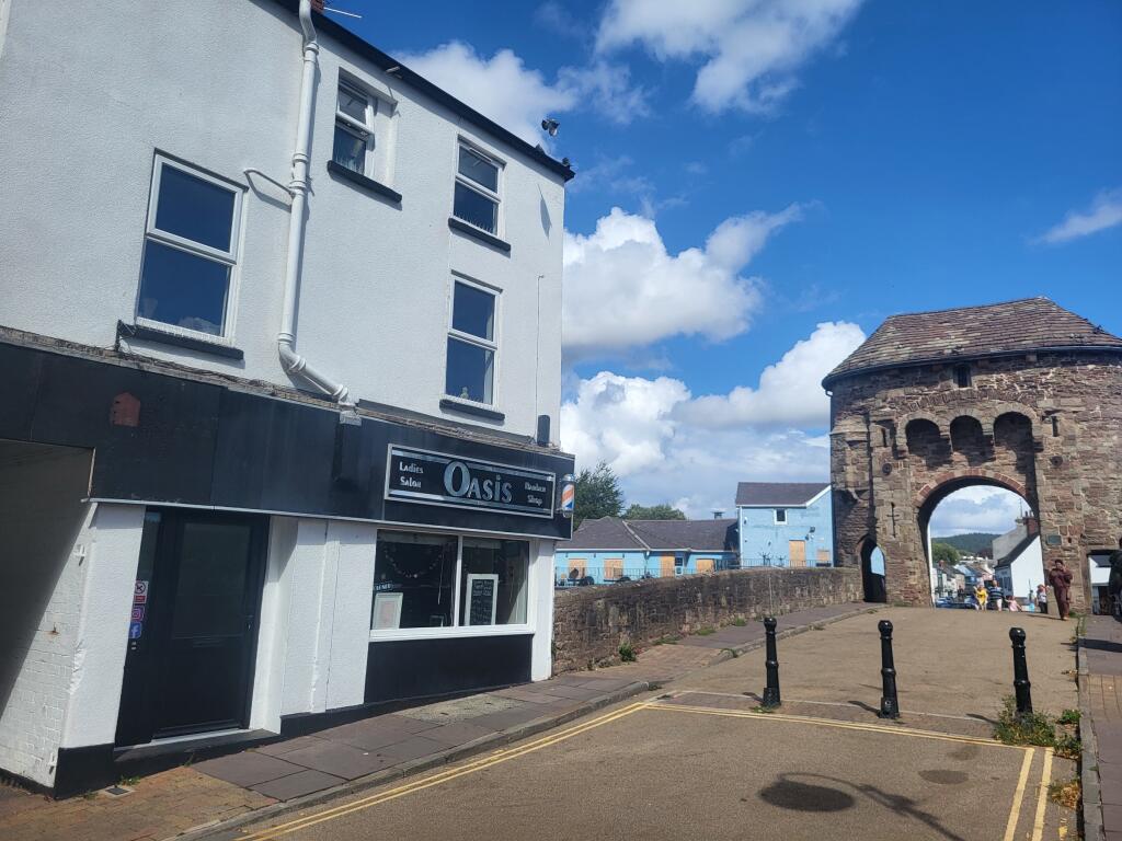 Main image of property: Flat - Monnow Bridge, Monmouth