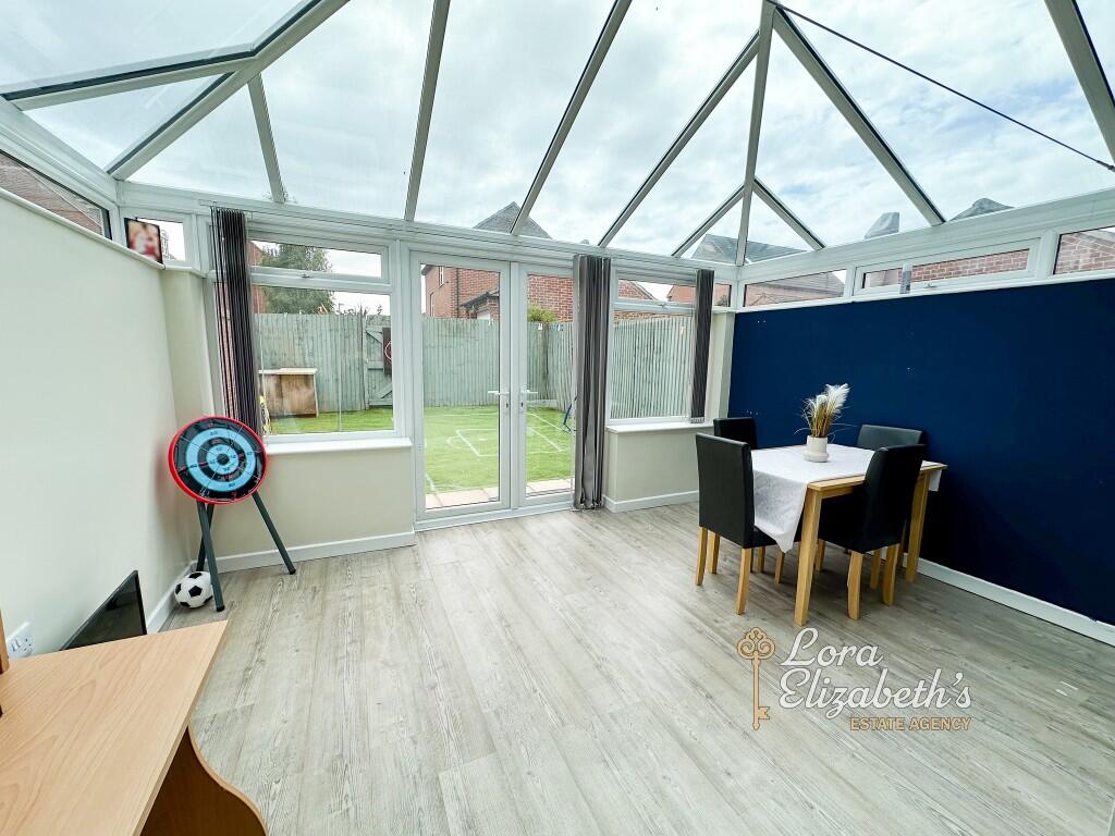 Rockstone Way, Mansfield, Nottinghamshire, NG19 - More