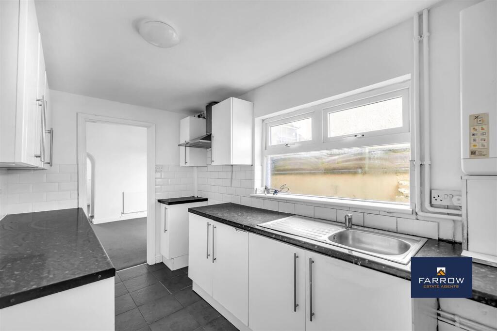 House in Doncaster - View 3