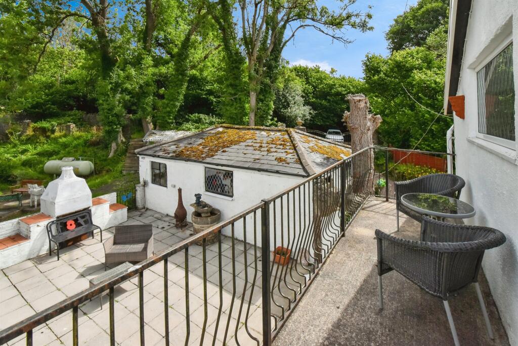 House in Cardiff, Cwmbach - View 3