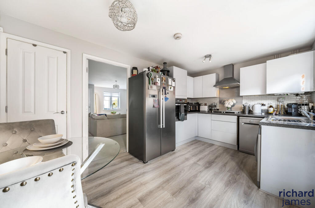 House in Swindon - View 2