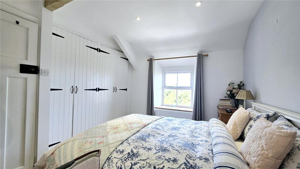 House in Y Fali / Valley, Ynys Môn / Isle of Anglesey - More