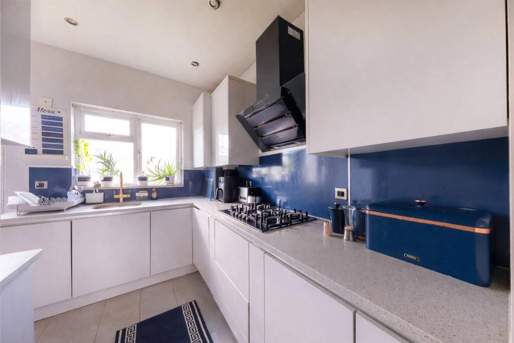 Main image of property: Silverleigh Road, Mitcham, Thornton Heath, CR7