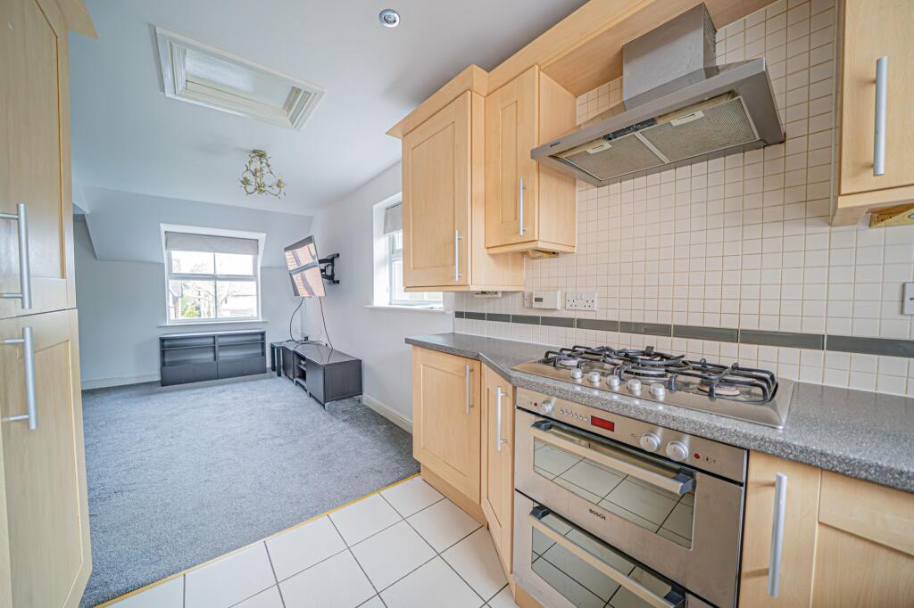 Station Road, Dorridge, B93 photo 5