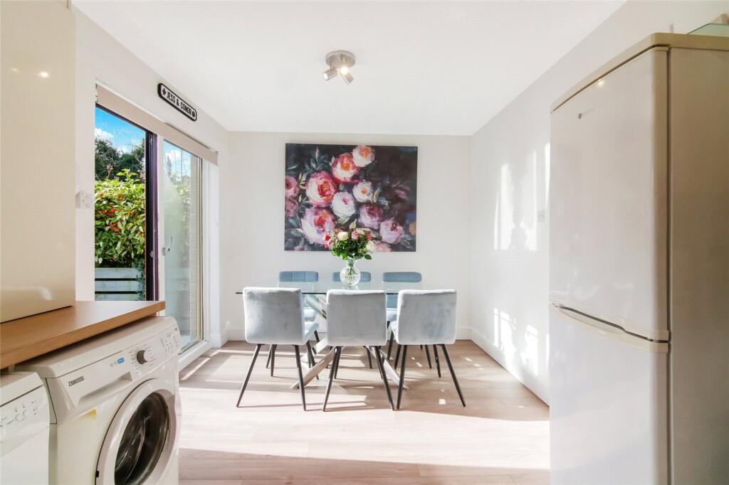 Greenlaw Crescent, Paisley, Renfrewshire, PA1 photo 3