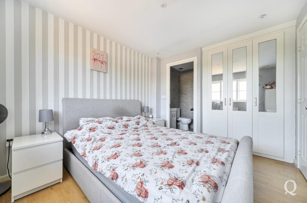 House in Swale, Milton Regis - More