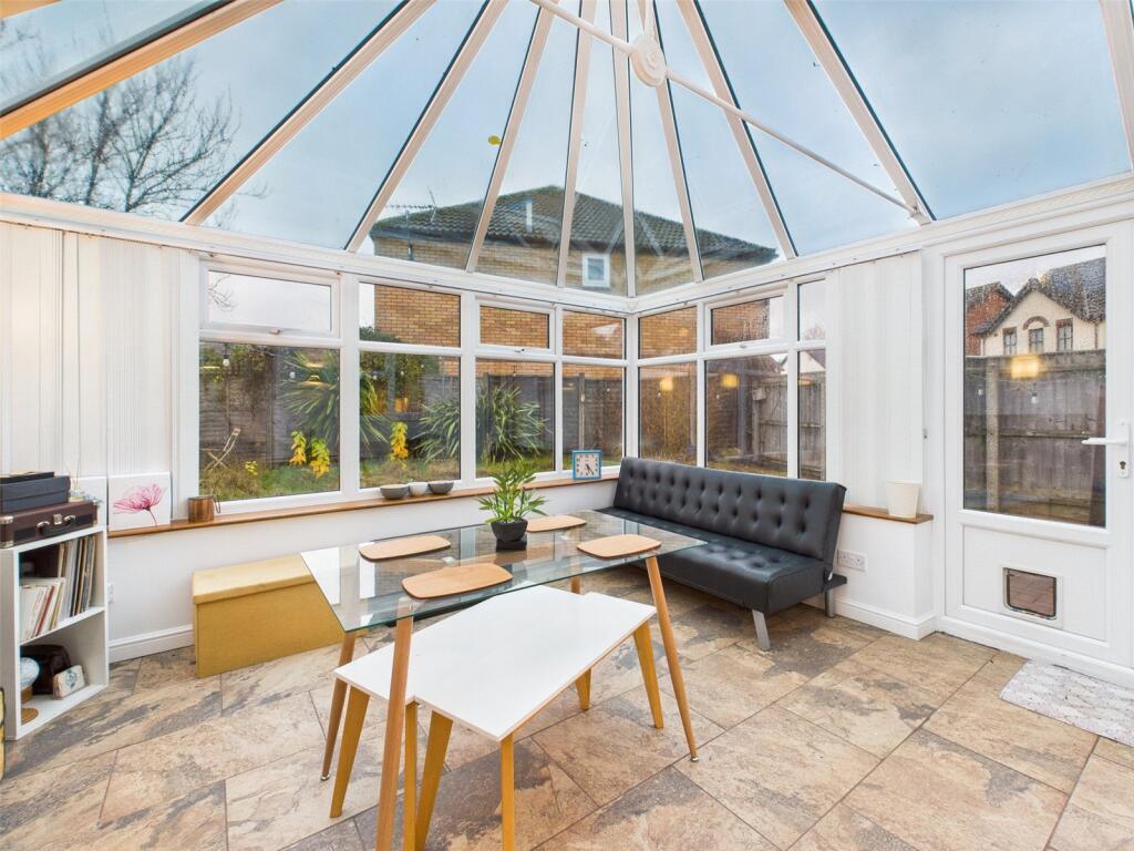 Main image of property: Wilding Drive, Kesgrave, Ipswich, Suffolk, IP5