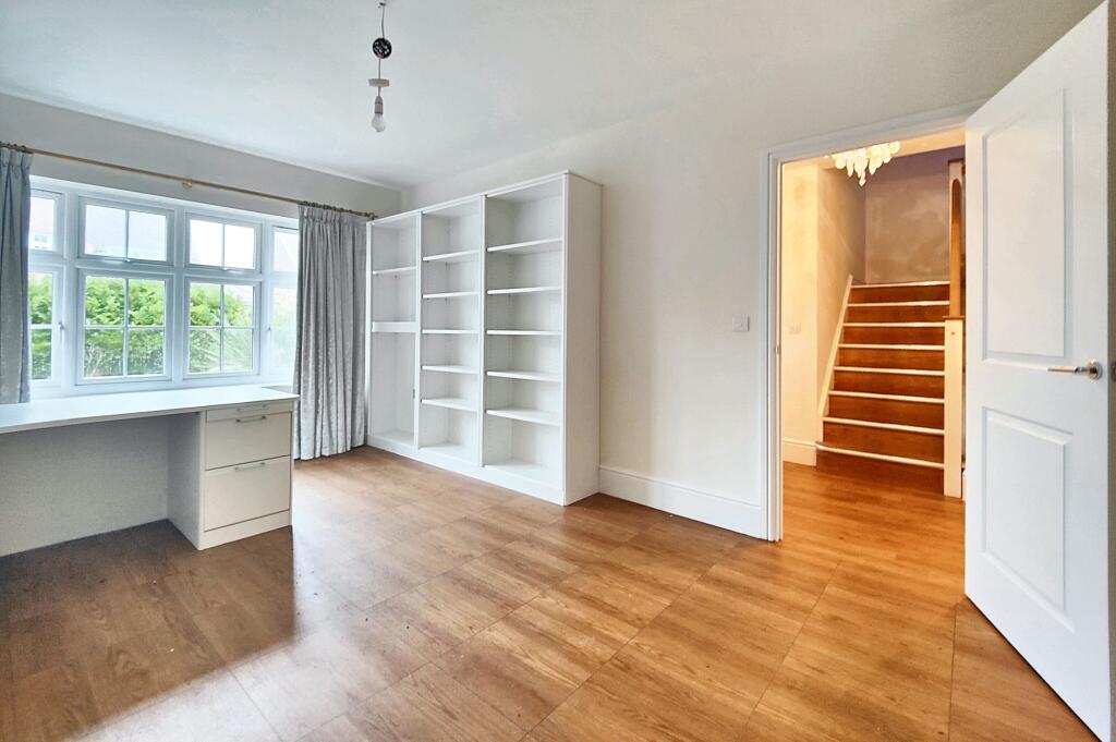 House in Lancaster, Luneside West, Marsh - View 4