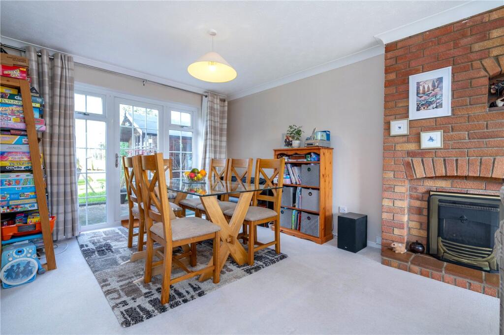 Wells Close, Grantham, Lincolnshire, NG31 - View 4