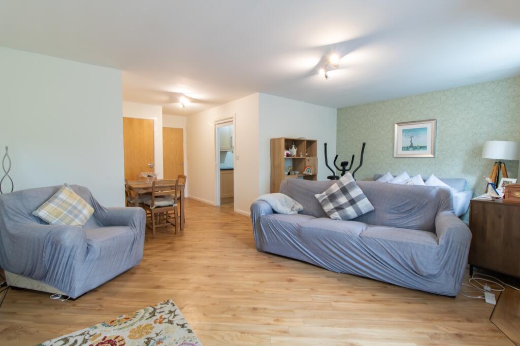 Apartment in Darlington - View 4