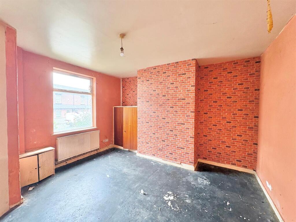 House in Wigan - View 2