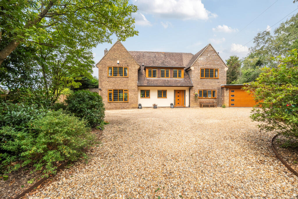 Main image of property: New Pond Hill, Cross In Hand, TN21