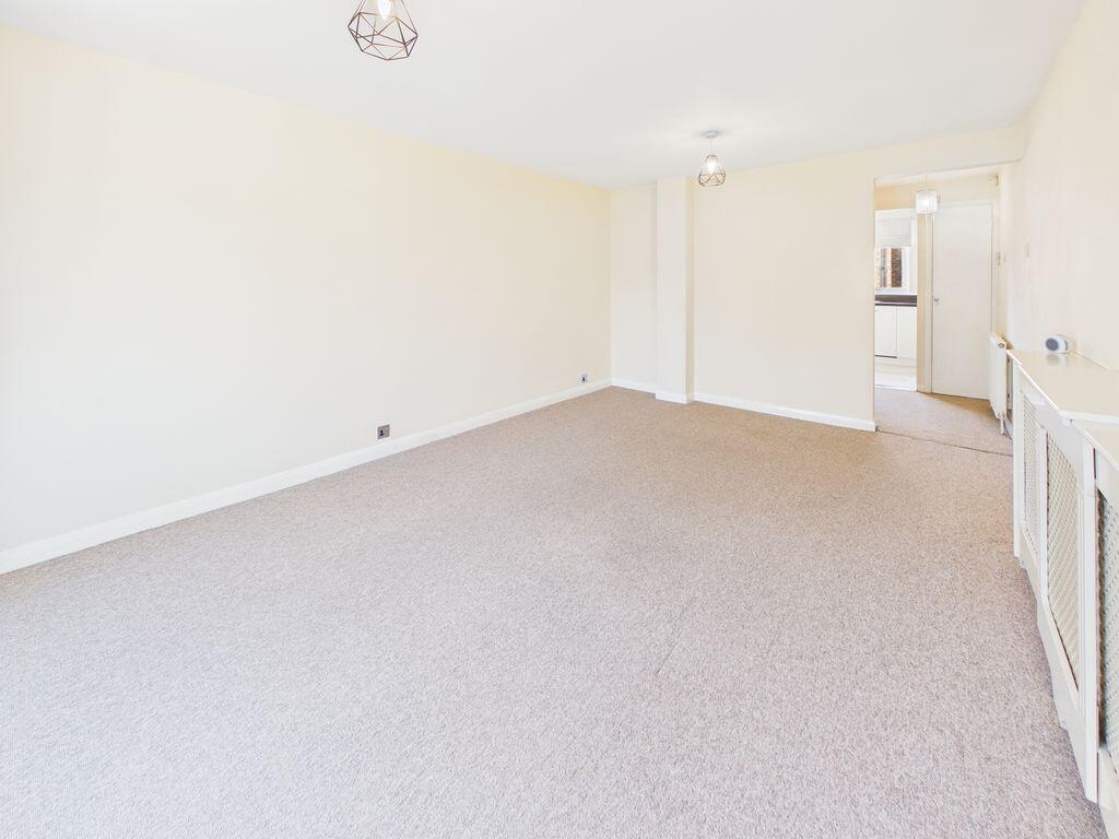 Chelsham Road, Warlingham photo 4