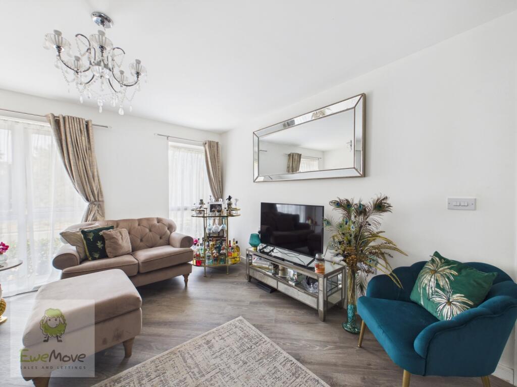 Apartment in Rochester - View 4