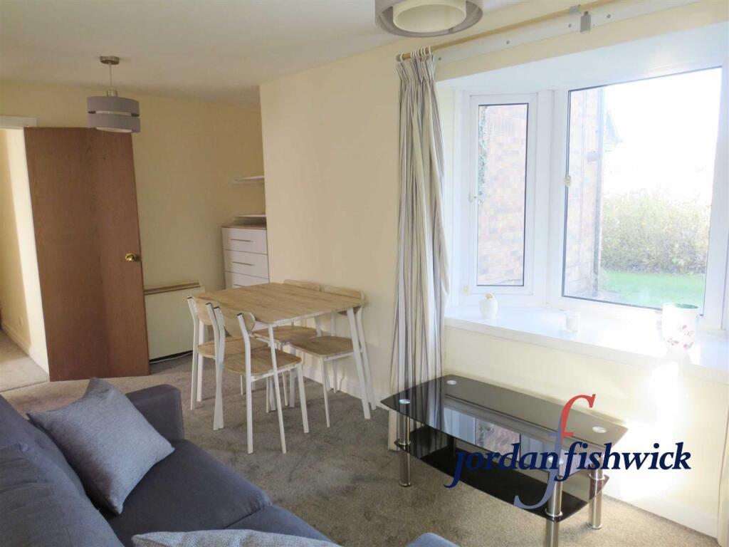 Apartment in Stockport - More