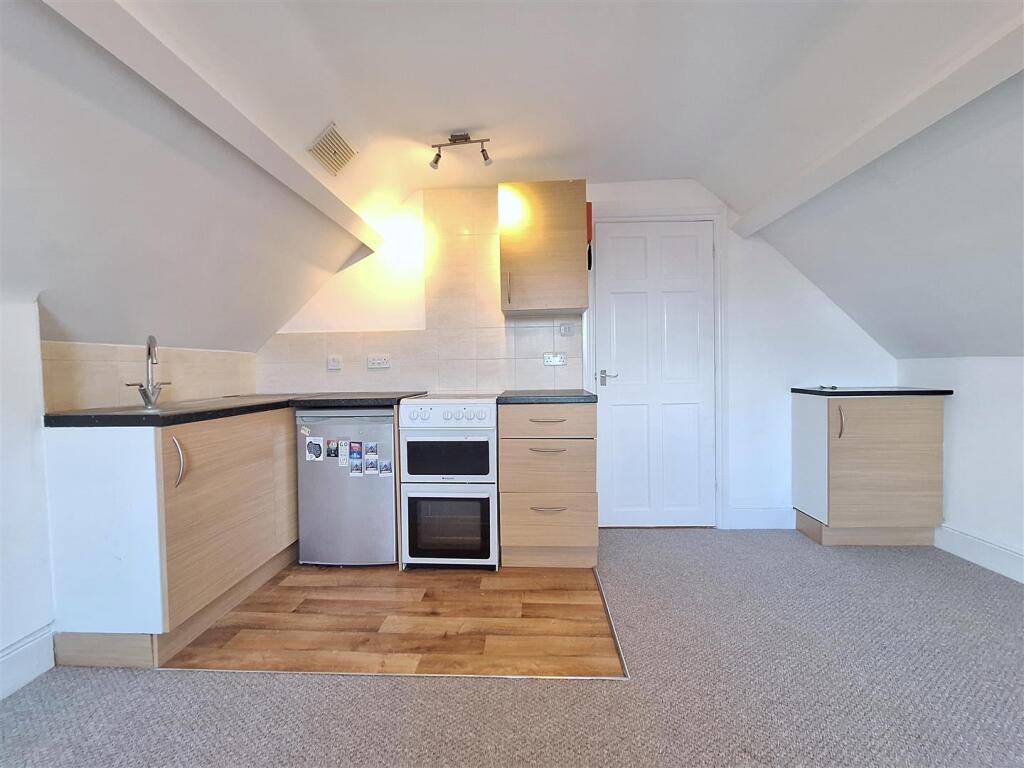 Main image of property: Downshire Square