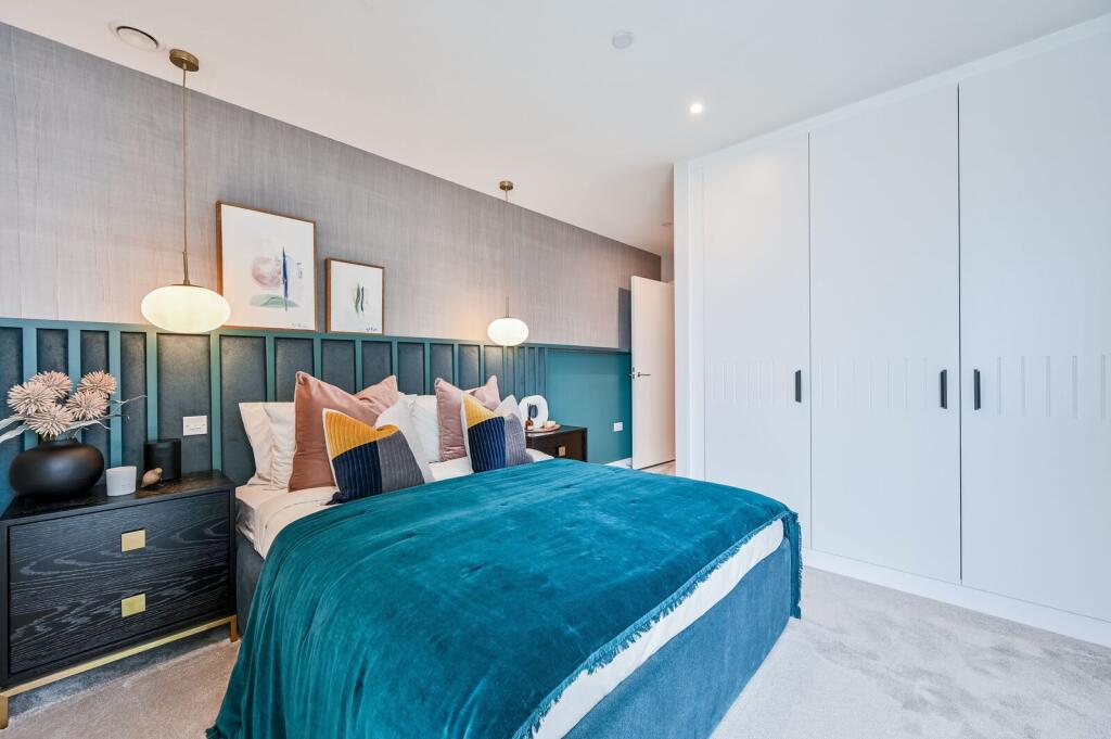 Apartment in London - View 5