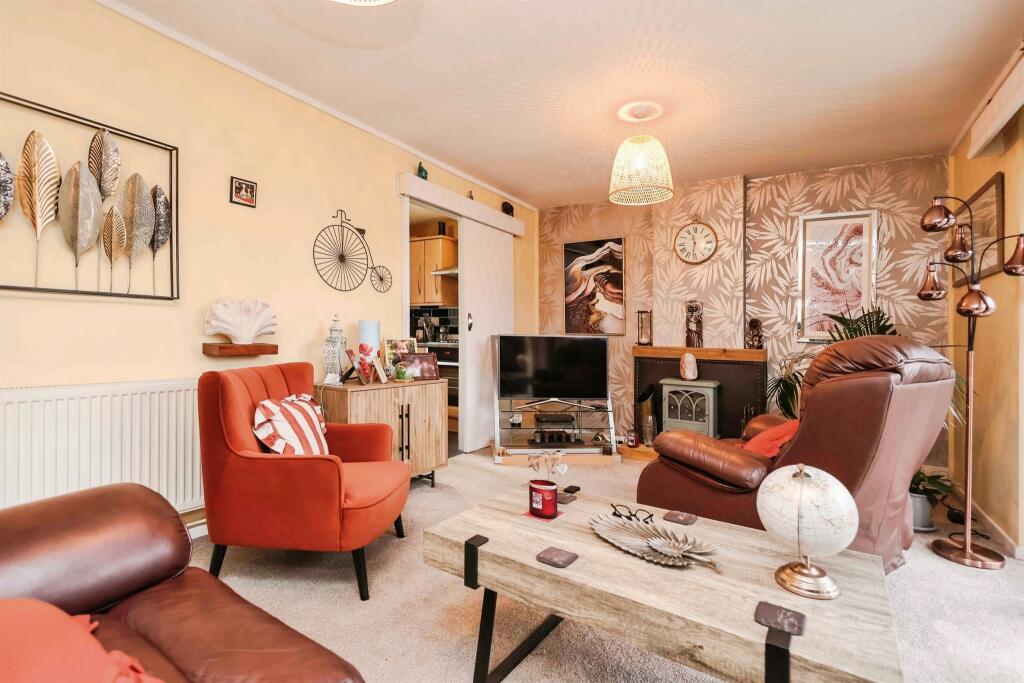 Hawkesford Close, Birmingham photo 4