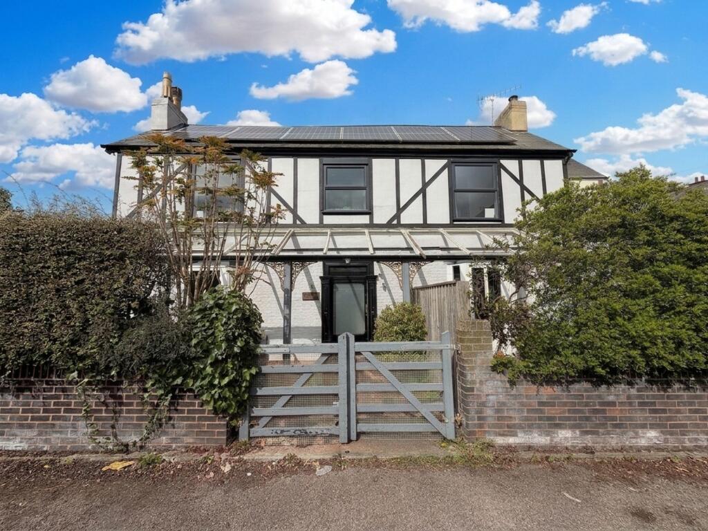 Main image of property: St. James Close, Exeter, EX4